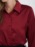 Cămașă elegantă bordo cu aplicație
