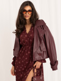 Rochie midi bordo cu imprimeu floral și volan