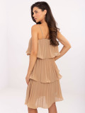 Rochie elegantă de cocktail în culoarea camel