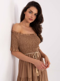 Rochie elegantă evazată în culoarea camel