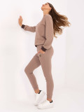 Pantaloni de trening bej din bumbac cu material reiat