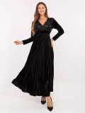 Rochie maxi neagră cu curea și paiete