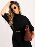 Rochie tricotată neagră oversize cu curea și guler înalt