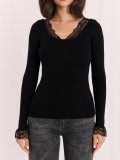 Pulover elegant negru cu dantelă