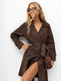 Palton maro de tranziție cu curea