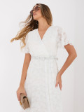 Rochie midi ecru evazată cu curea