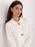 Pulover elegant ecru cu guler și închidere cu capse