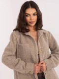Geacă bej de tranziție cu guler și buzunare
