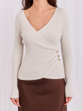 Pulover bej elegant cu decolteu petrecut