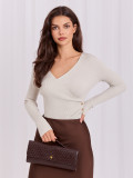 Pulover bej elegant cu decolteu petrecut