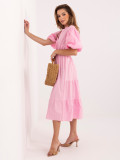 Rochie midi roz evazată cu curea
