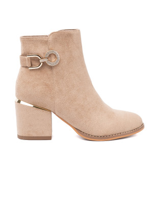 Botine elegante bej cu cataramă decorativă