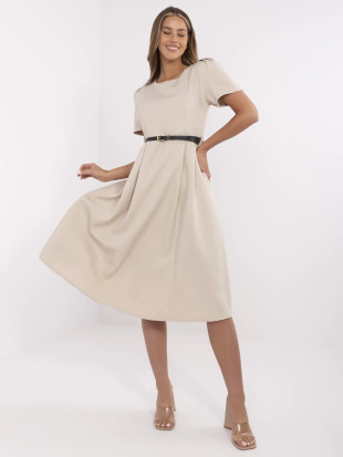 Rochie elegantă bej cu fustă evazată