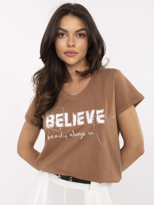 Tricou bej cu aplicație și cristale