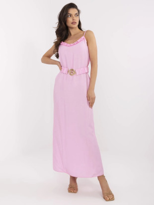 Rochie maxi cu curea în roz