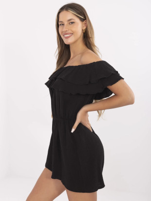 Salopetă neagră elegantă cu volane