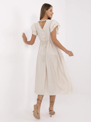 Rochie bej cu croi evazat și decolteu în V