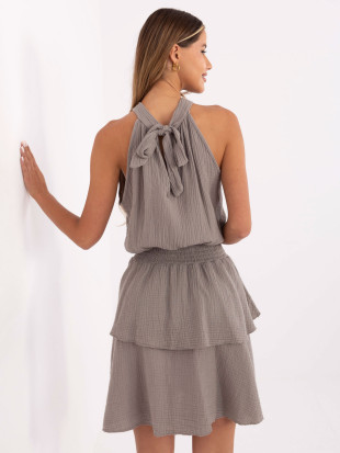 Rochie bej cu volan