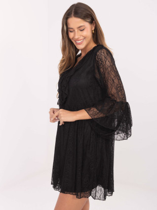 Rochie mini neagră evazată cu dantelă și șnur