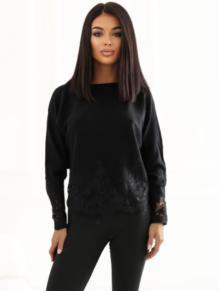 Pulover elegant negru cu dantelă