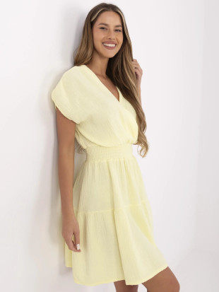 Rochie de vară evazată în galben deschis
