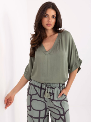 Bluză khaki elegantă cu mâneci 3/4