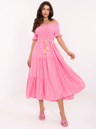 Rochie roz flared cu curea