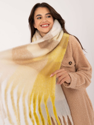 Eșarfă elegantă galbenă cu model în carouri